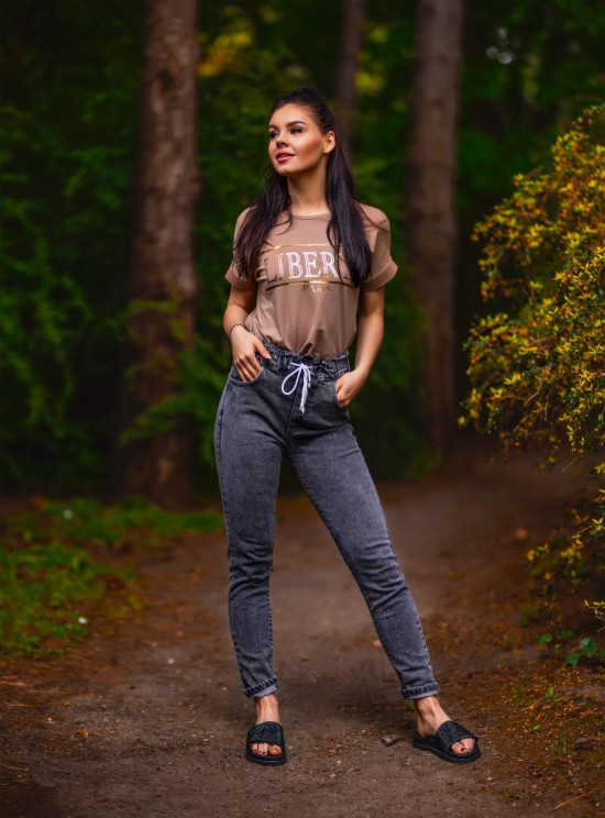 Pantaloni negri denim