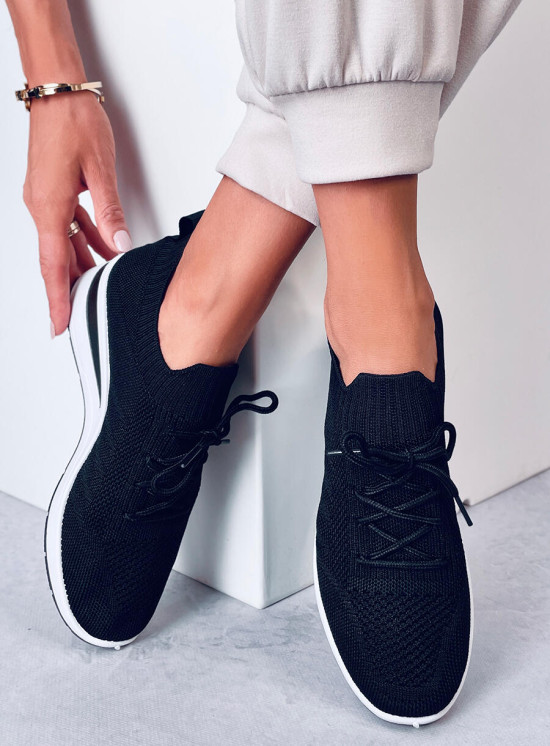 Teniși sport negri din material elastic