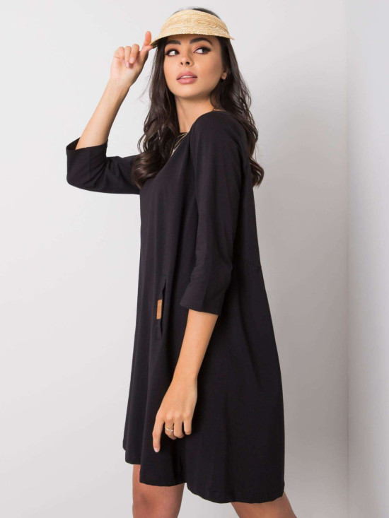 Rochie neagră lejeră