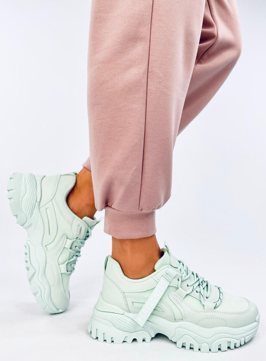 Adidași verde mentă pe talpă groasă