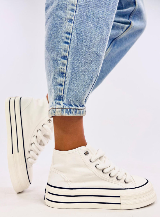 Teniși înalți RIA albi