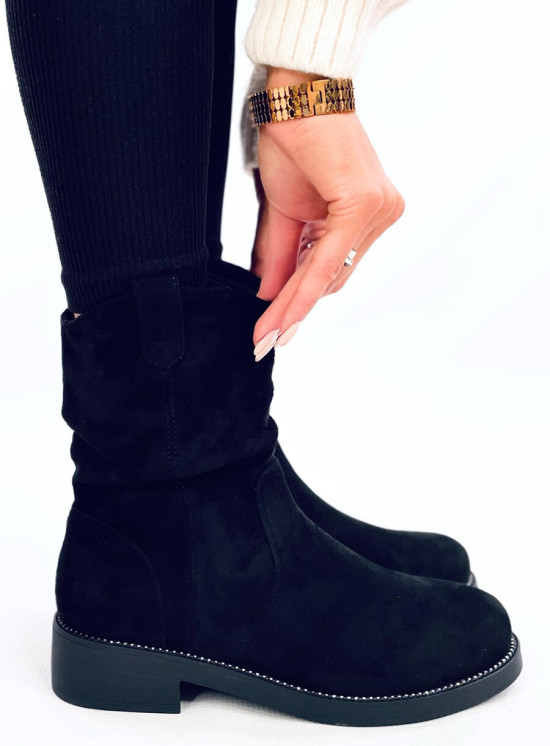 Cizme negre din piele întoarsă cu toc jos