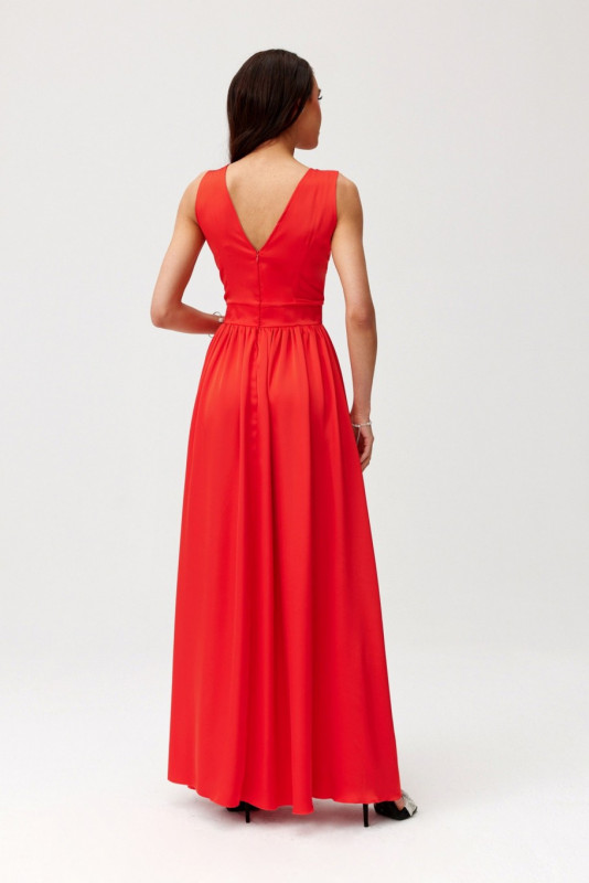 Rochie maxi din satin cu trandafir decorativ, roșie