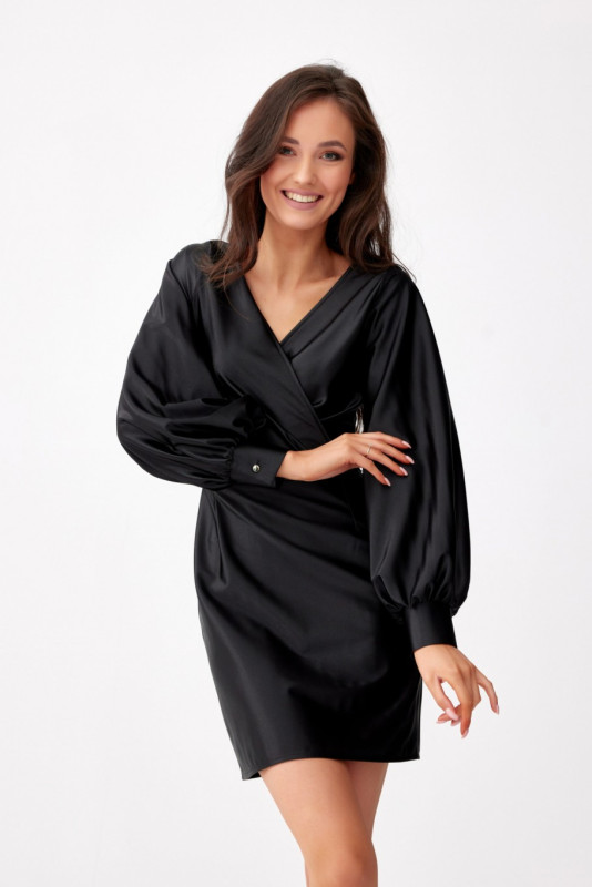 Rochie mini din satin cu mâneci lungi, neagră