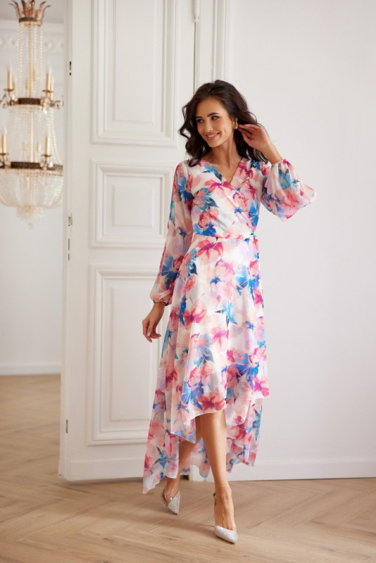 Rochie midi roz din șifon cu legare în talie