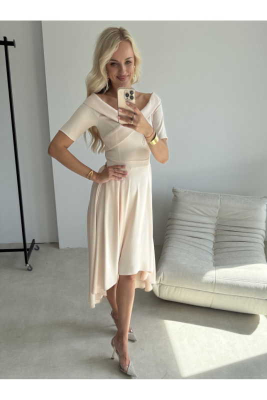 Rochie midi în nuanță de vanilie