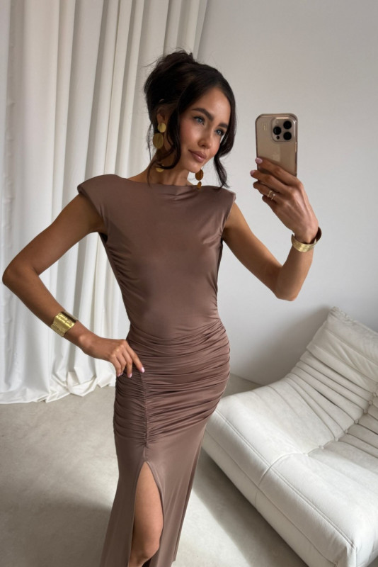 Rochie maxi Aurelia în nuanță maro deschis