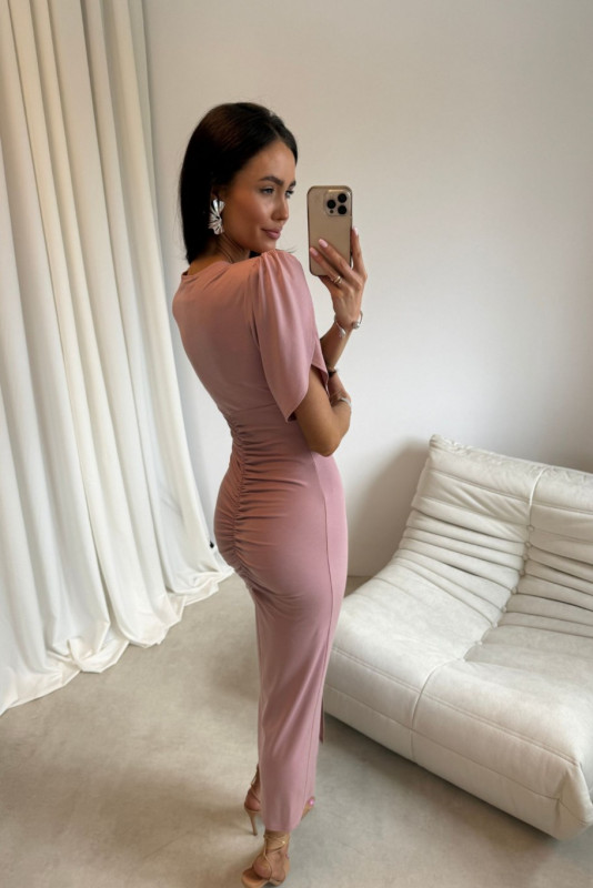 Rochie midi în nuanță roz închis