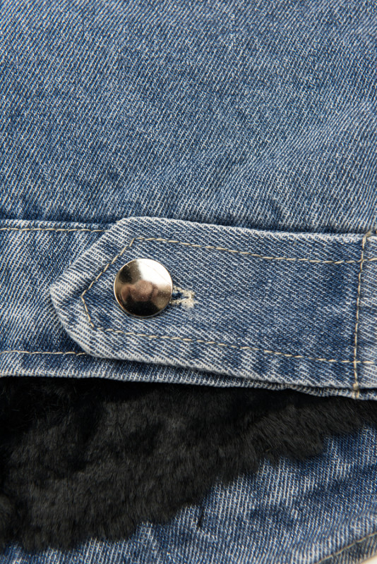 Jachetă albastră denim cu blană neagră