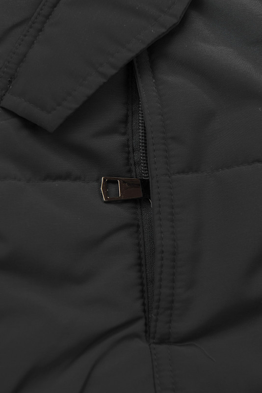 Geacă de iarnă neagră cu pluș gri