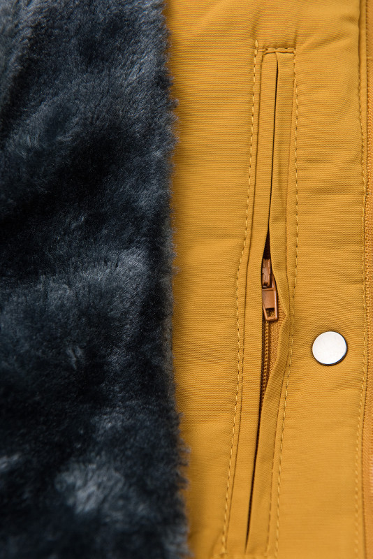 Geacă de iarnă galbenă cu pluș gri