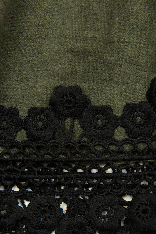 Rochie scurtă verde army cu dantelă