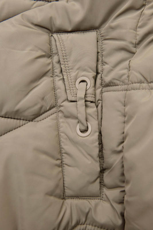 Geacă elegantă de iarnă cu blană, bej