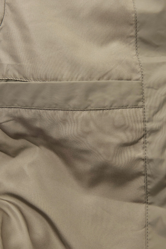 Geacă elegantă de iarnă cu blană, bej