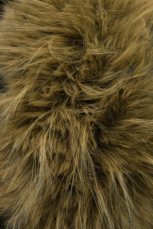 Geacă de iarnă cu curea neagră