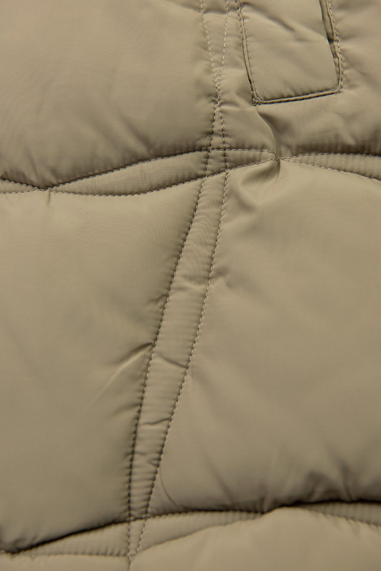 Geacă de iarnă cu curea maro deschis