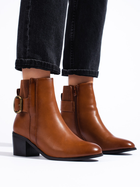 Botine maro elegante cu cataramă