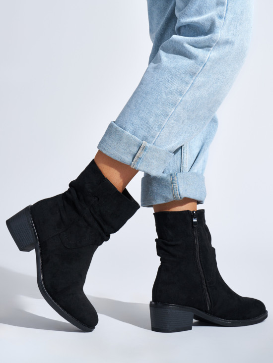 Botine negre