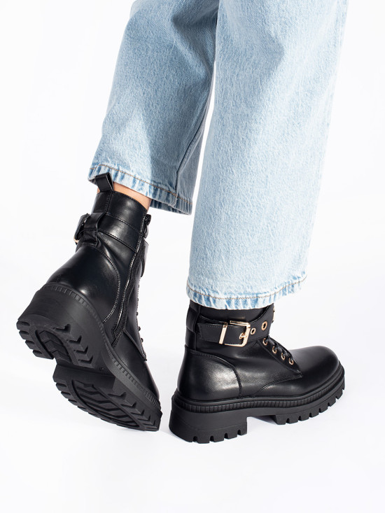 Botine negre pentru femei cu curea decorativă