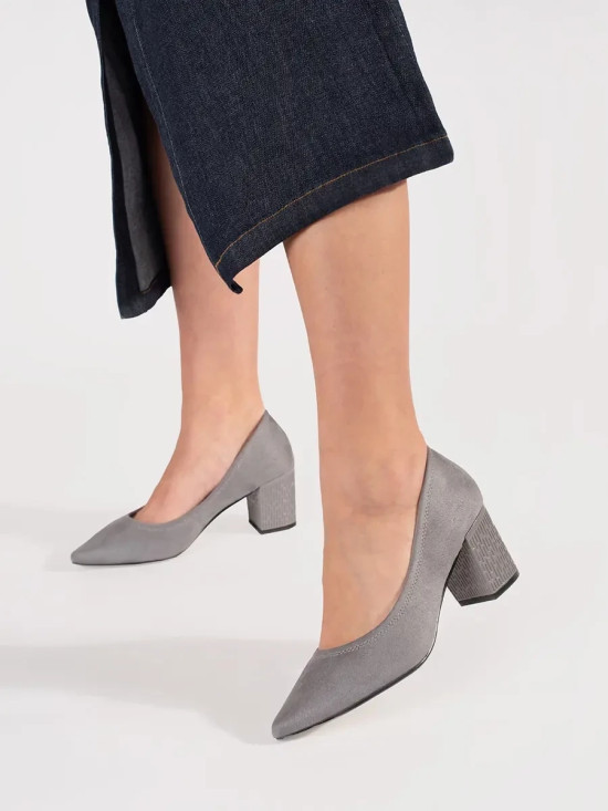 Pantofi eleganți gri din velur ecologic