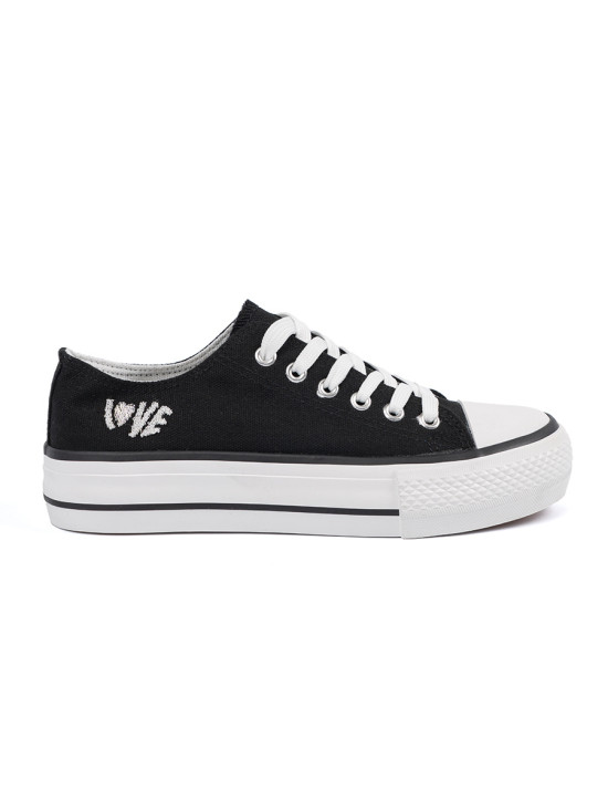 Adidași negri cu inscripția Love