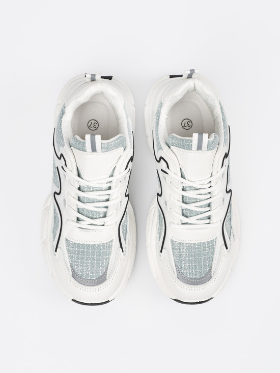 Sneakers alb-verzi cu inserții decorative