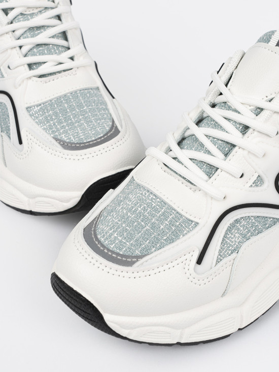 Sneakers alb-verzi cu inserții decorative