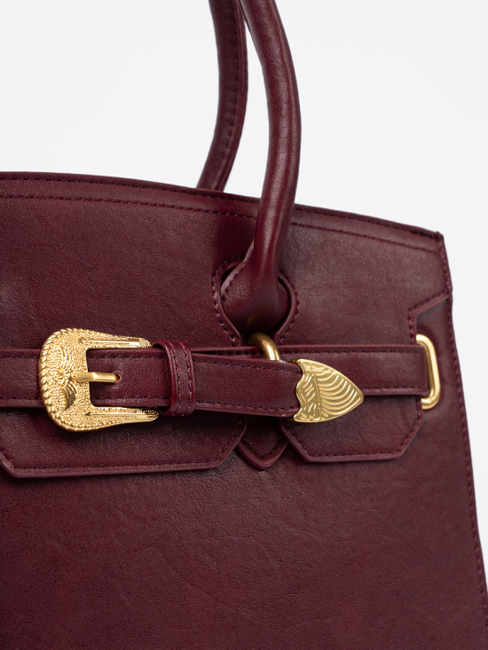 Geantă bordo cu cataramă decorativă de culoare aurie