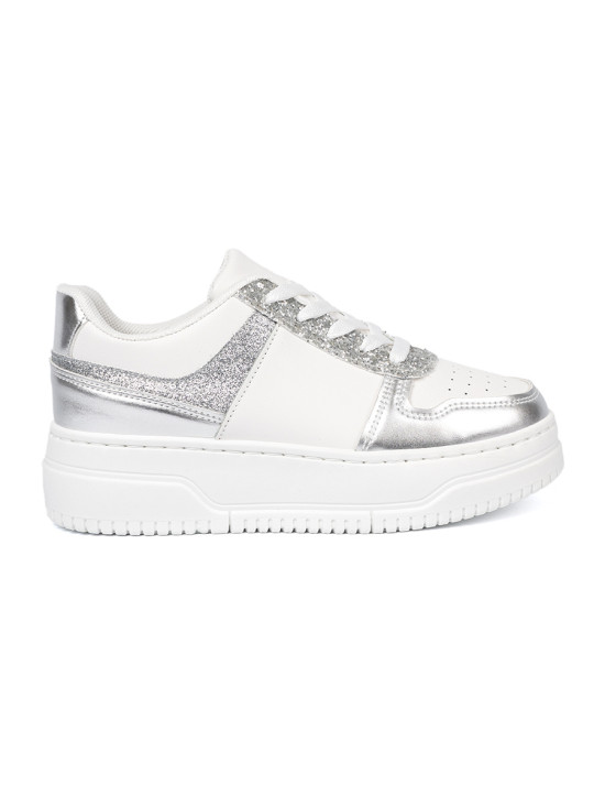 Sneakersi alb-argintii cu detalii strălucitoare