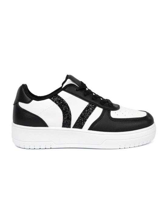 Sneakersi stilati alb-negru cu detalii strălucitoare