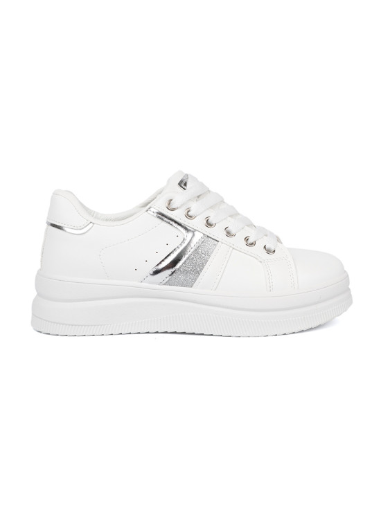 Sneakersi albi cu accent metalic argintiu