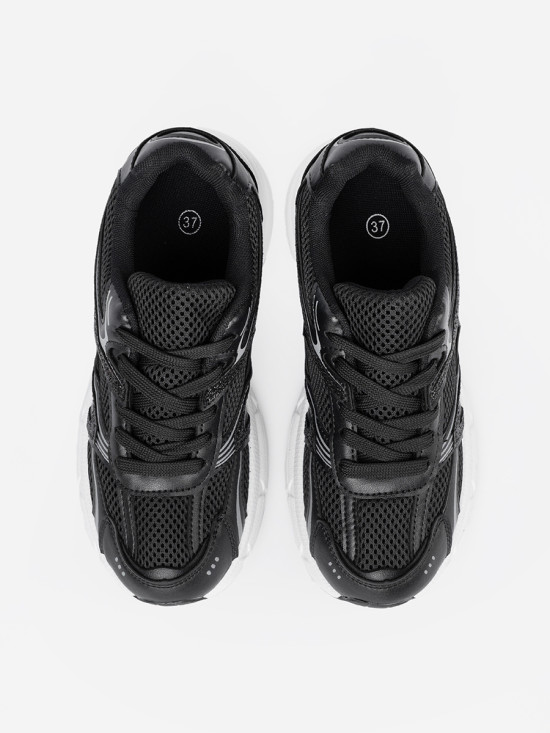 Sneakers negri cu plasă și talpă albă
