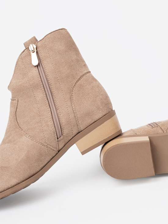 Botine bej din suede