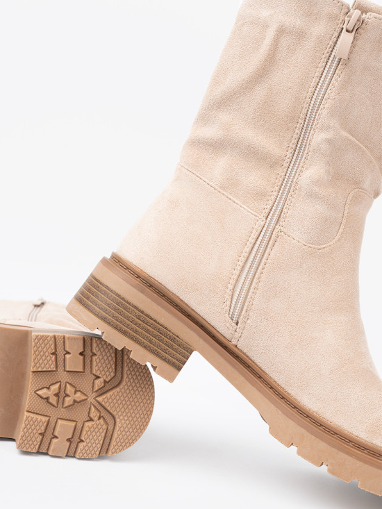 Botine moderne bej deschis cu design simplu