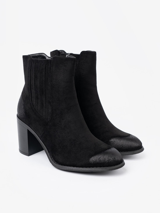 Botine negre din suede pe toc înalt