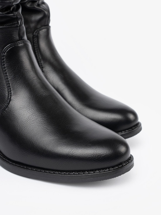 Botine negre confortabile cu pliuri