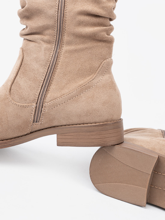 Botine bej cu guler plisat