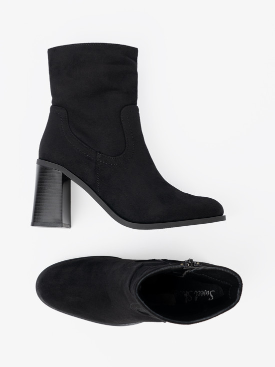 Botine negre cu toc