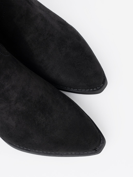 Botine negre cu croi clasic