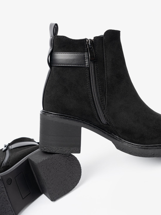 Botine negre cu cataramă pe toc stabil