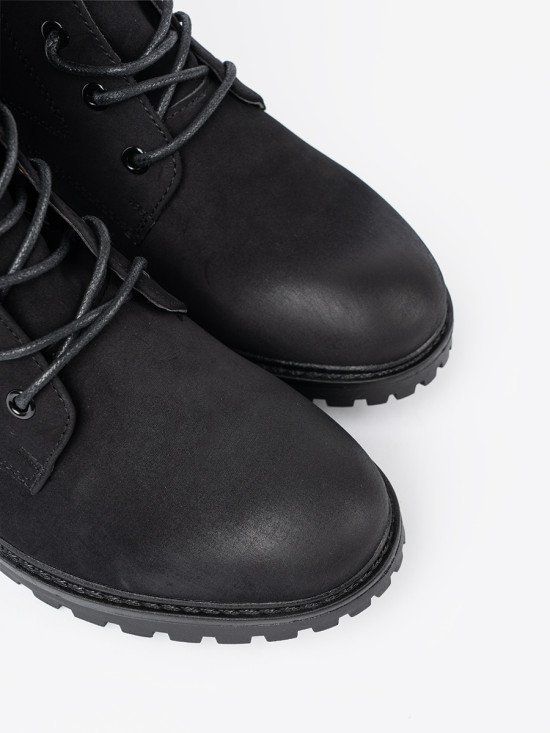 Botine negre la modă cu șnur decorativ