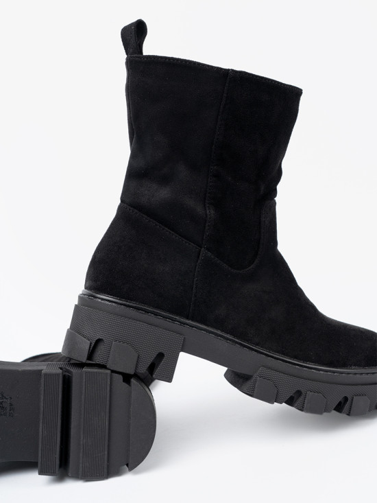 Botine negre cu croi minimalist