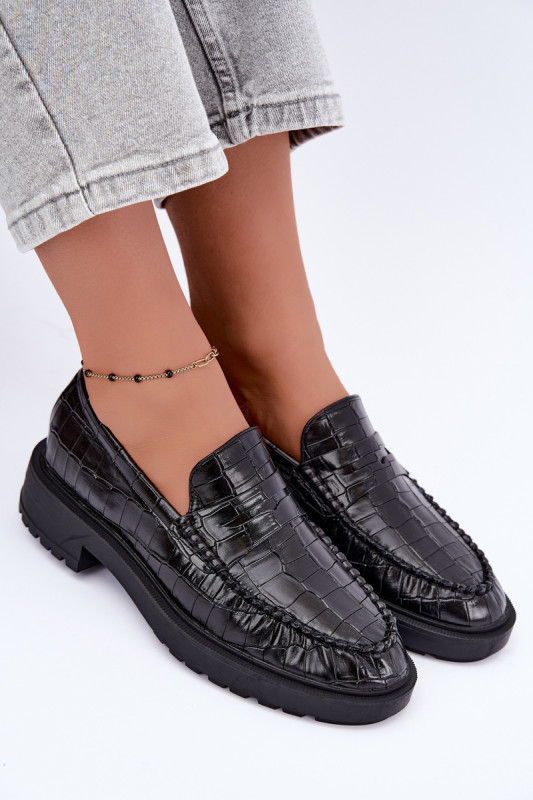 Mocasini negri cu model embosat
