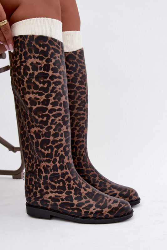 Cizme de cauciuc înalte maro cu toc plat și imprimeu animal print