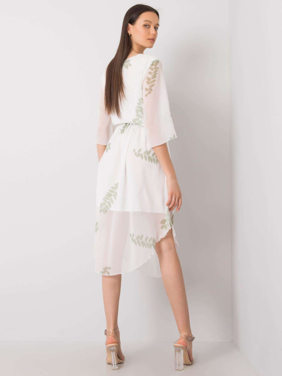 Rochie albă cu motiv floral