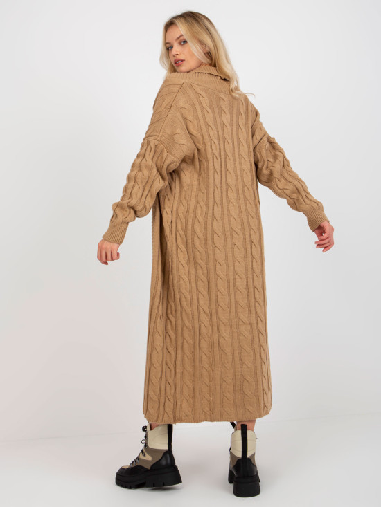 Compleu tricotat camel în trei piese cu top și pantaloni scurți