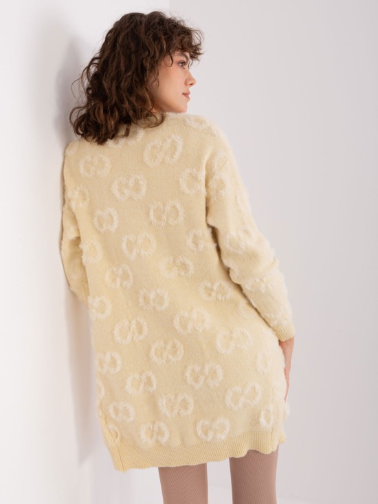 Cardigan bej deschis din tricot