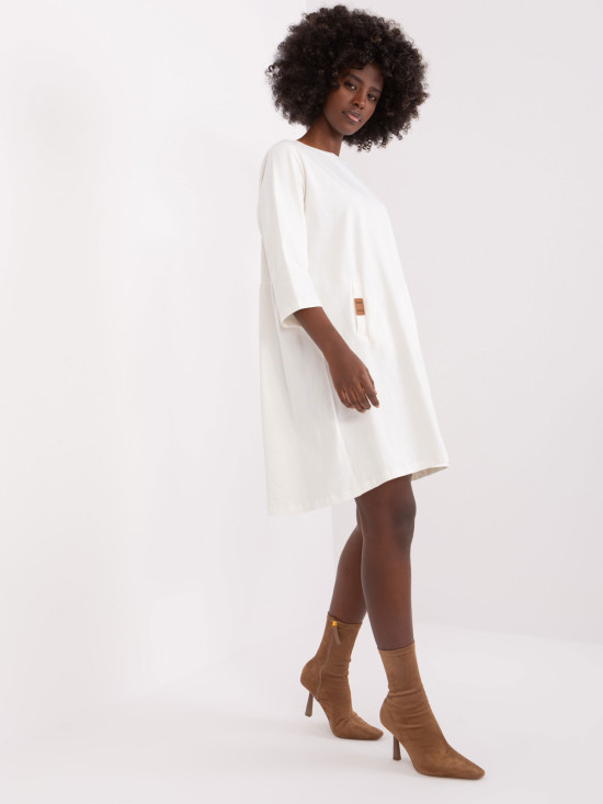Rochie oversize ecru cu mâneci 3/4