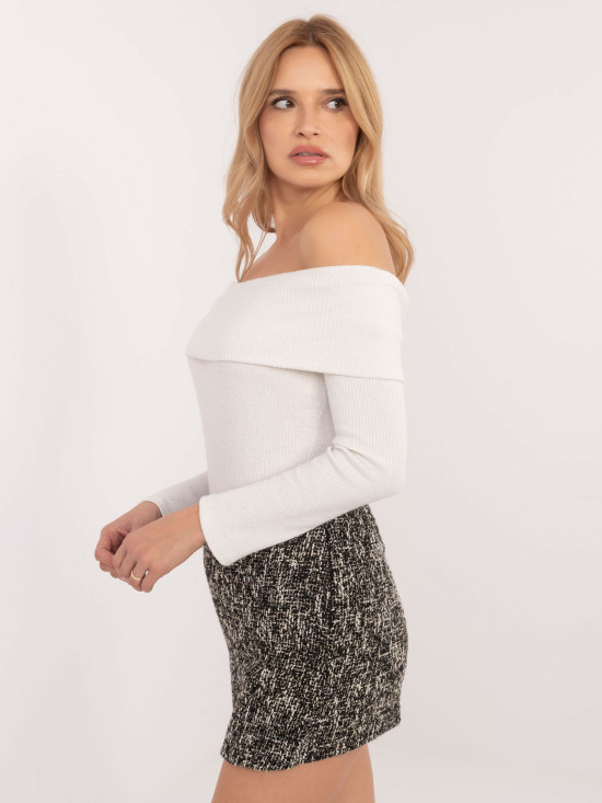 Pulover elegant ecru cu mâneci lungi