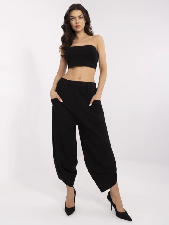 Pantaloni sportivi negri eleganți